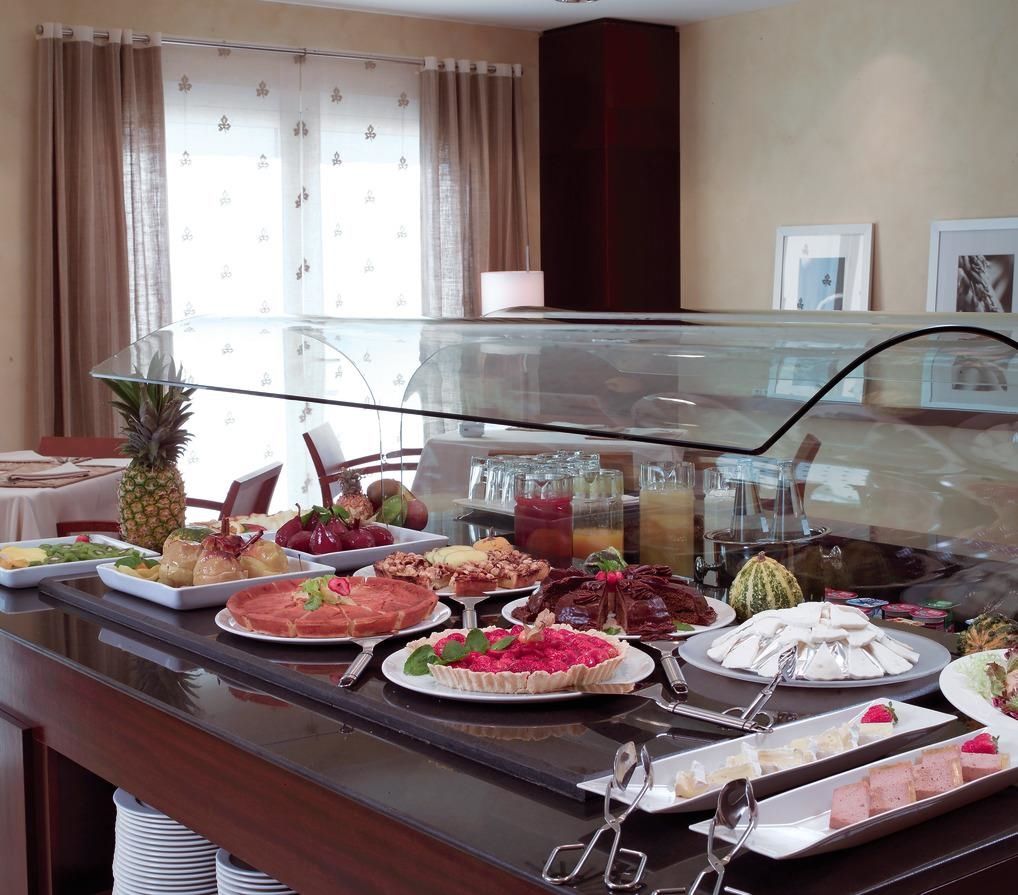Nh Collection Marbella Hotel Restoran gambar
